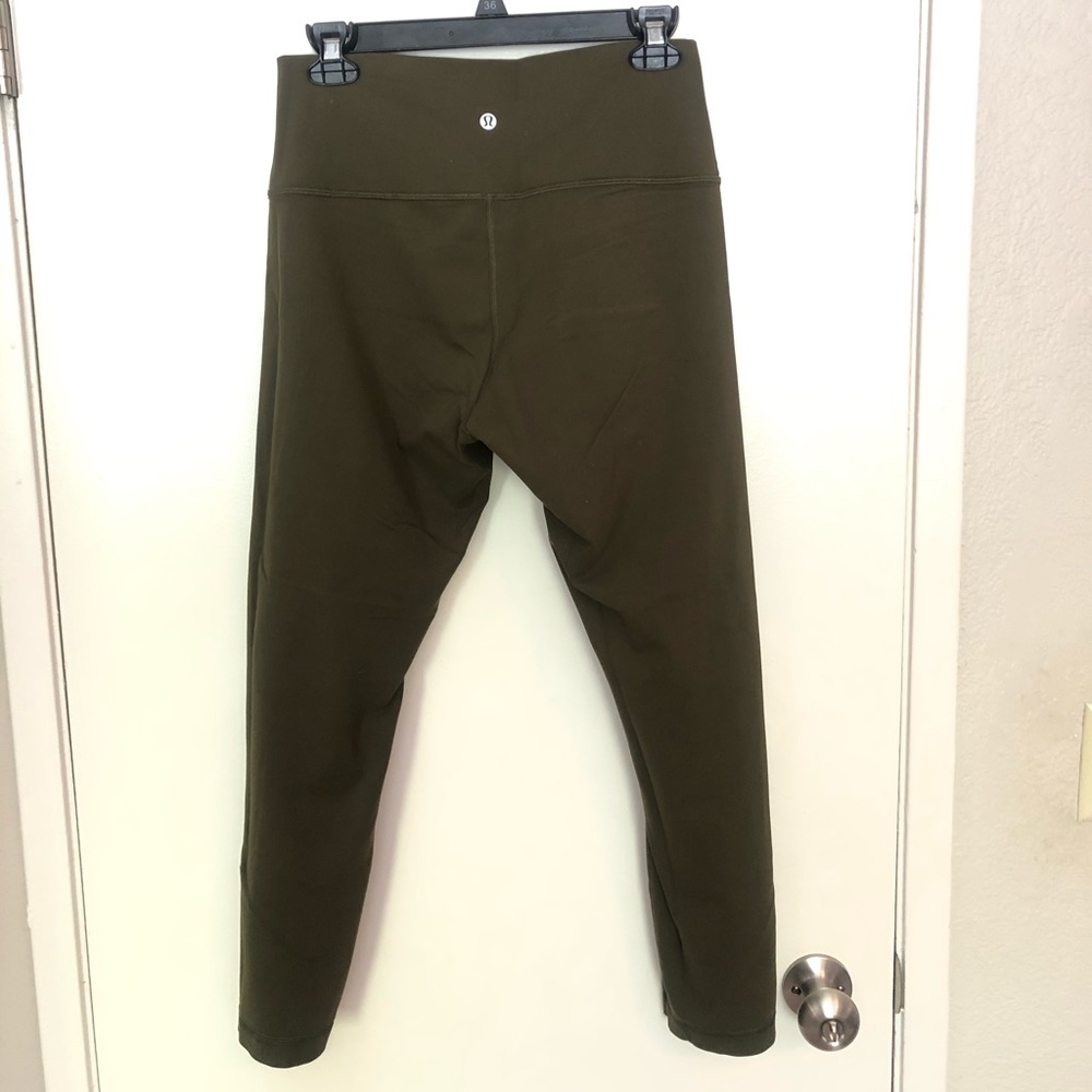 Lululemon Olive Cropped Leggings